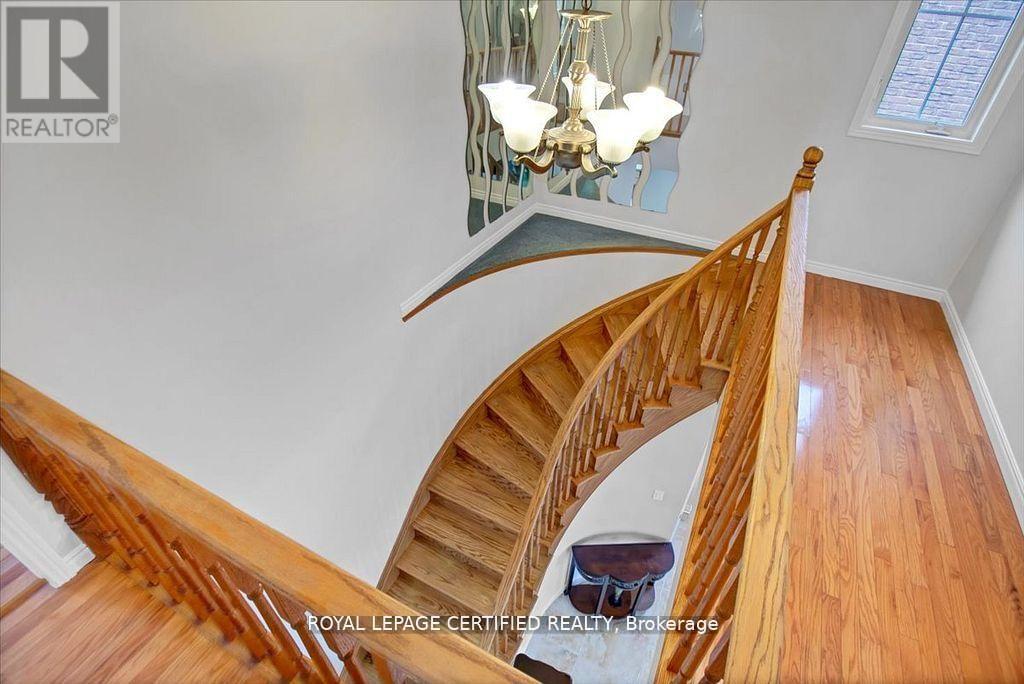 35 Trenholme Crescent, Hamilton, Ontario  L8W 2L4 - Photo 15 - X13603702