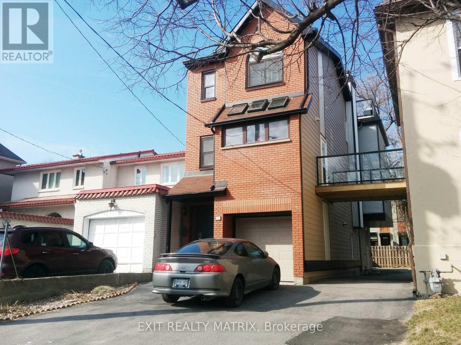 B - 222 BLACKBURN AVENUE, Ottawa, Ontario