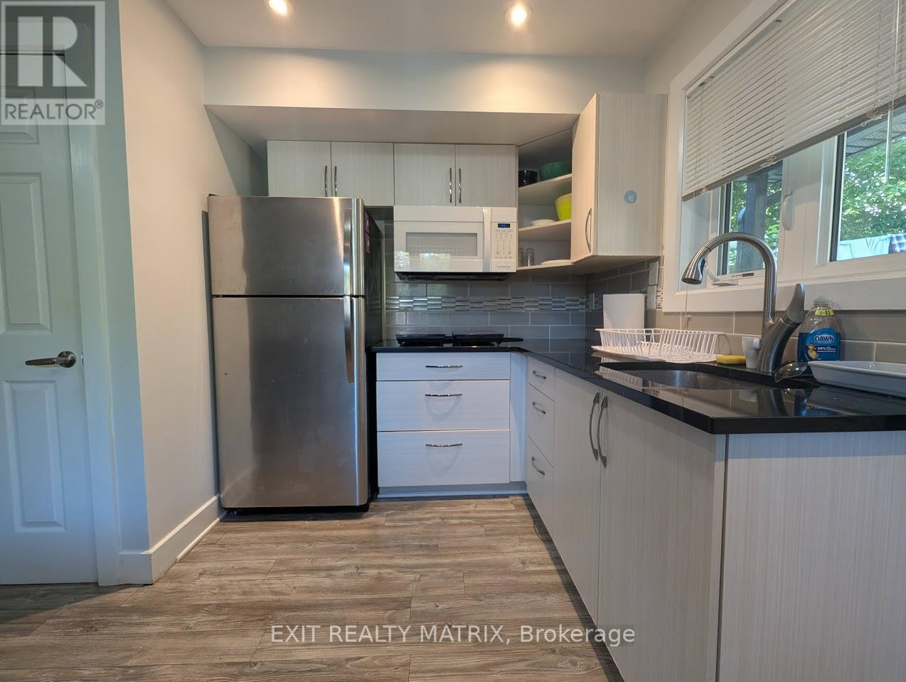 B - 222 Blackburn Avenue, Ottawa, Ontario  K1N 8A8 - Photo 3 - X13669392