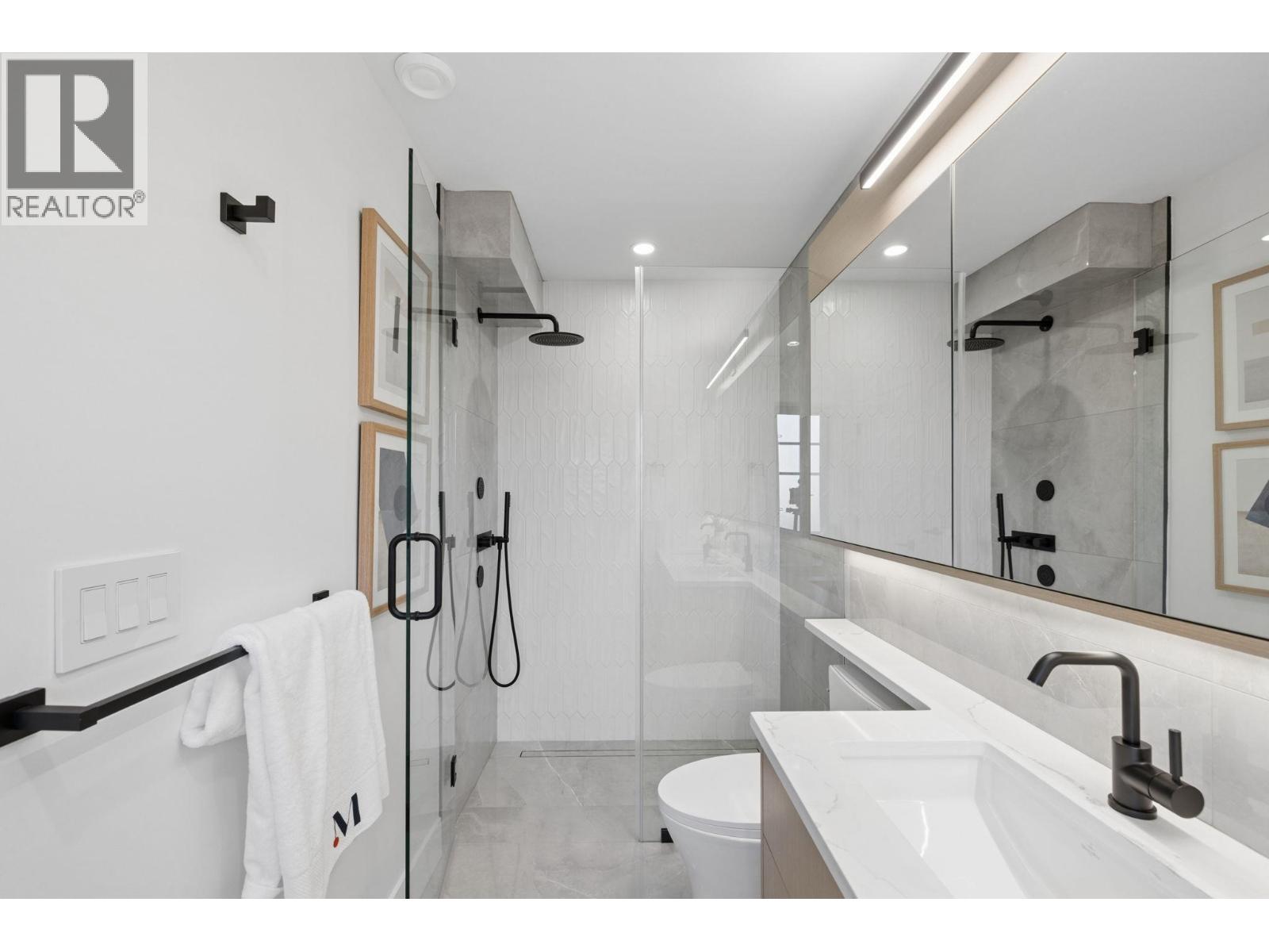 2617 Carolina Street, Vancouver, British Columbia V5T 2A4 - Photo 16 - R3155404