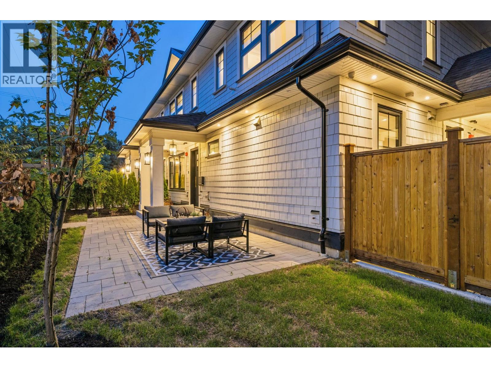 2617 Carolina Street, Vancouver, British Columbia V5T 2A4 - Photo 27 - R3155404