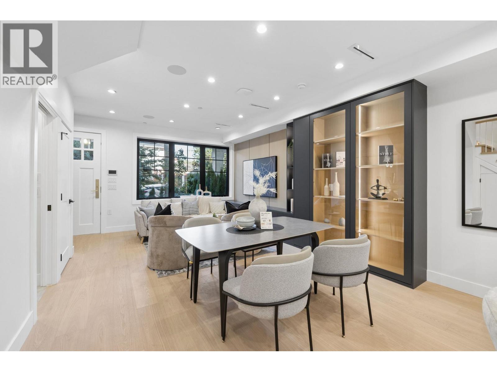 2617 Carolina Street, Vancouver, British Columbia V5T 2A4 - Photo 9 - R3155404