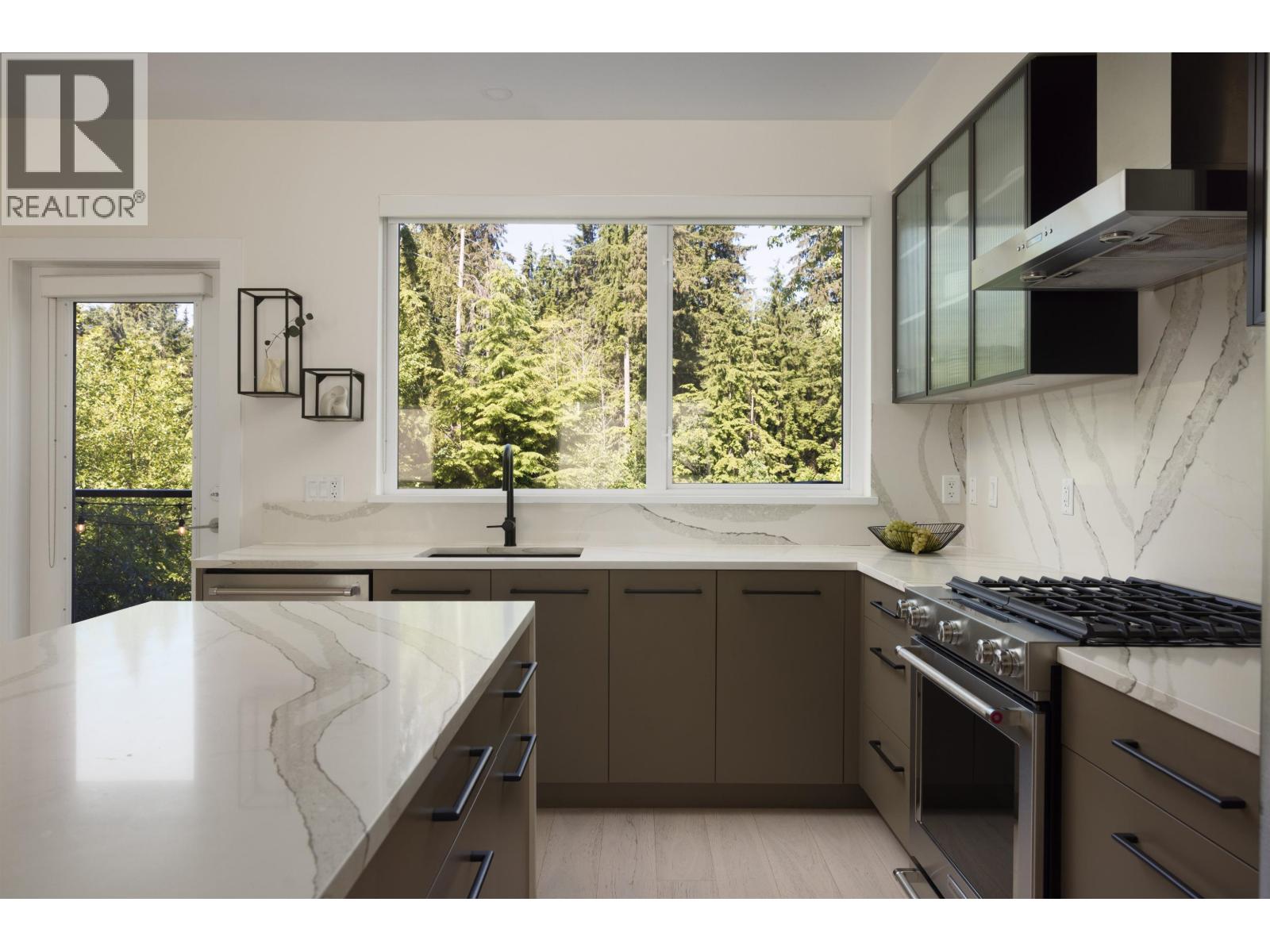 49 3597 Malsum Drive, North Vancouver, British Columbia  V7G 0B2 - Photo 15 - R3155405