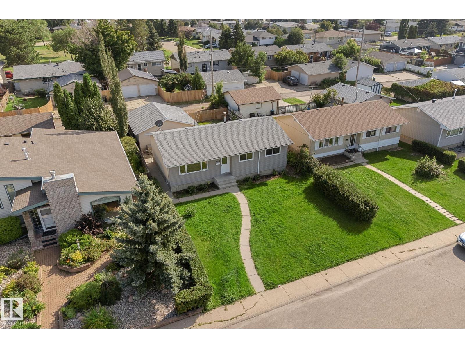 7823 136 Av NW, Edmonton, Alberta T5C 2K8 - Photo 40 - E4503257