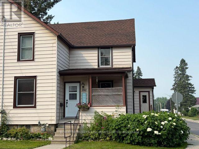 292 William Street N, Gananoque, Ontario  K7G 1S5 - Photo 3 - X13668050