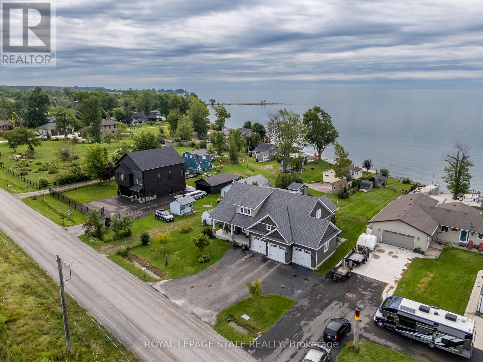 3176 Lakeshore Road, Haldimand, Ontario  N1A 2W8 - Photo 3 - X13668552