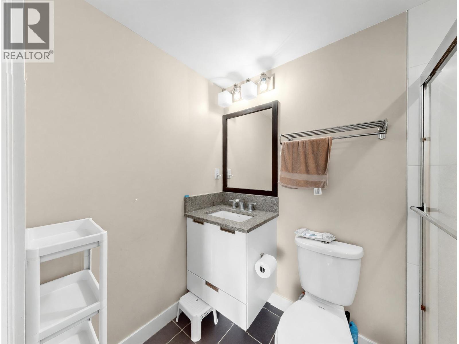 605 2968 Glen Drive, Coquitlam, British Columbia  V3B 0C4 - Photo 29 - R3129725