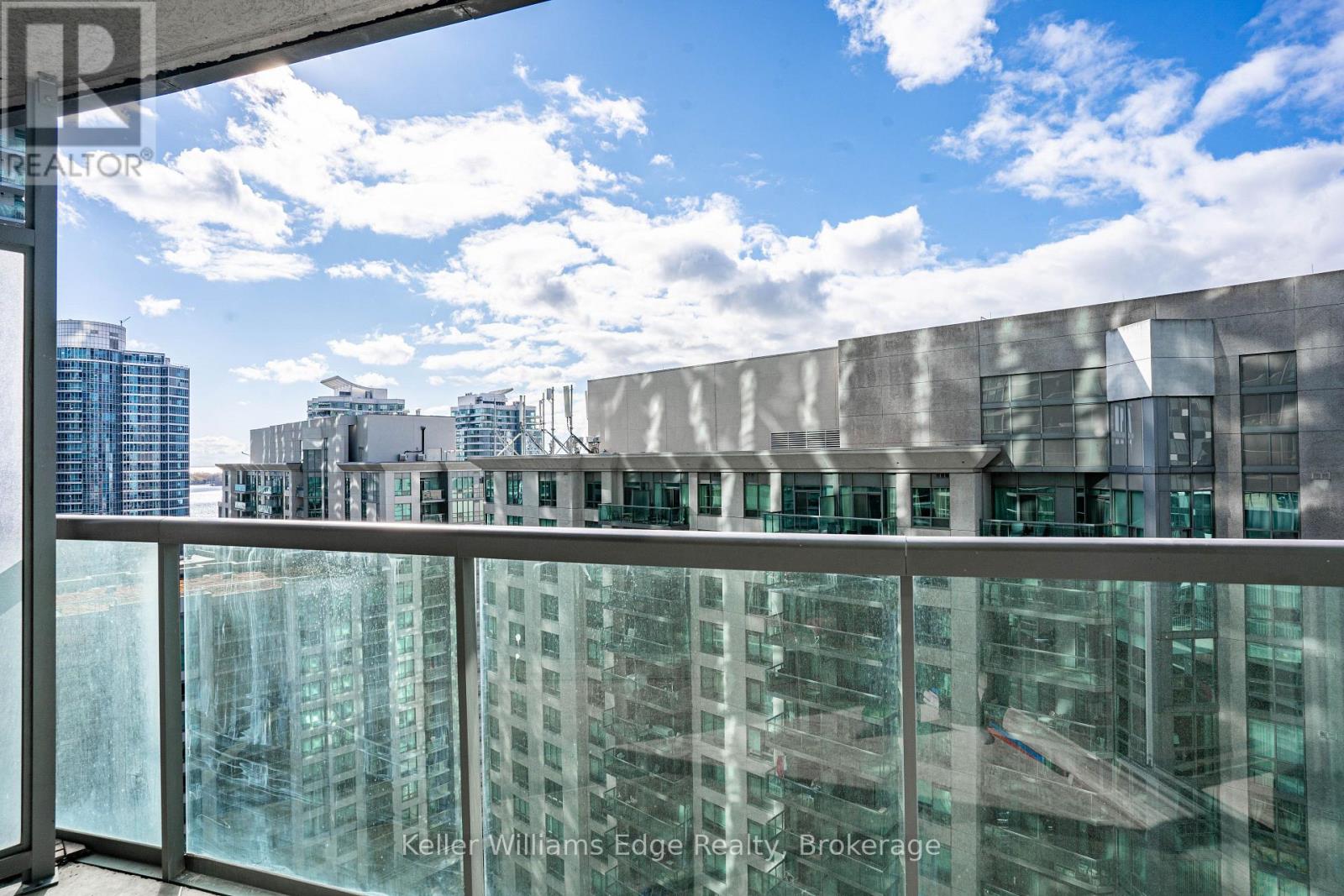 2001 - 30 Grand Trunk Crescent W, Toronto (Waterfront Communities), Ontario  M5J 3A4 - Photo 21 - C13669434