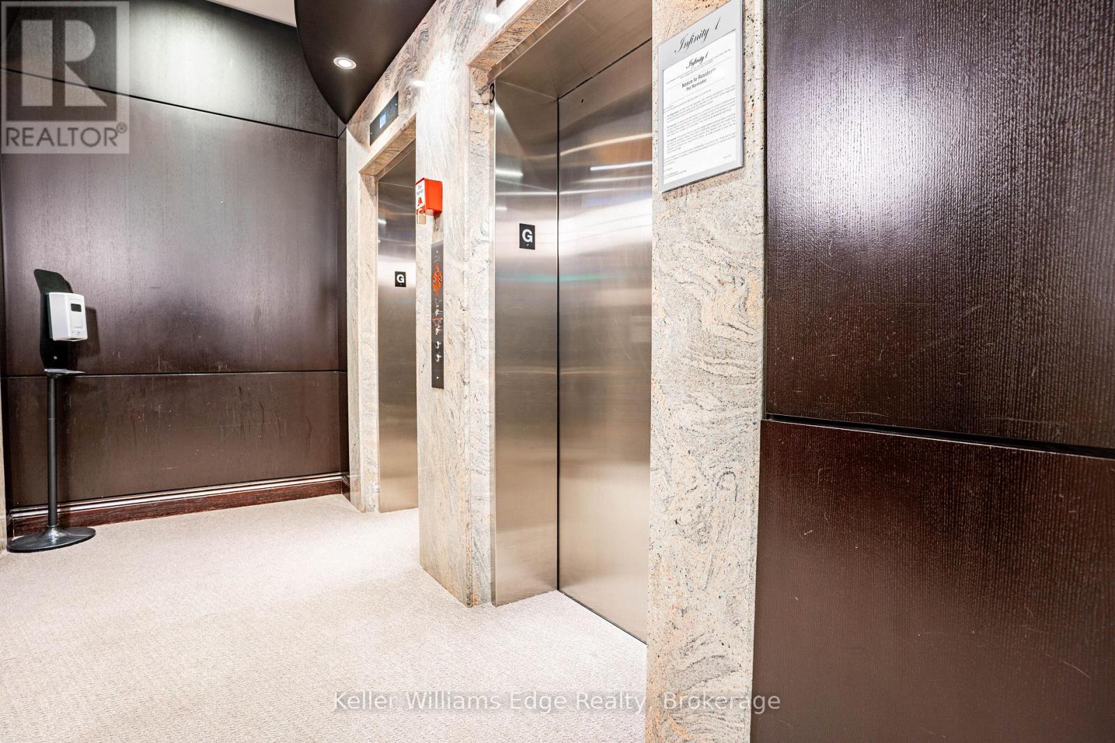 2001 - 30 Grand Trunk Crescent W, Toronto (Waterfront Communities), Ontario  M5J 3A4 - Photo 35 - C13669434