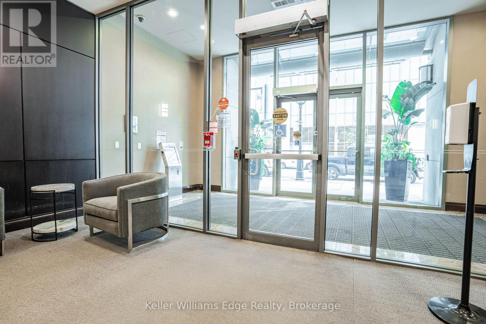 2001 - 30 Grand Trunk Crescent W, Toronto (Waterfront Communities), Ontario  M5J 3A4 - Photo 36 - C13669434