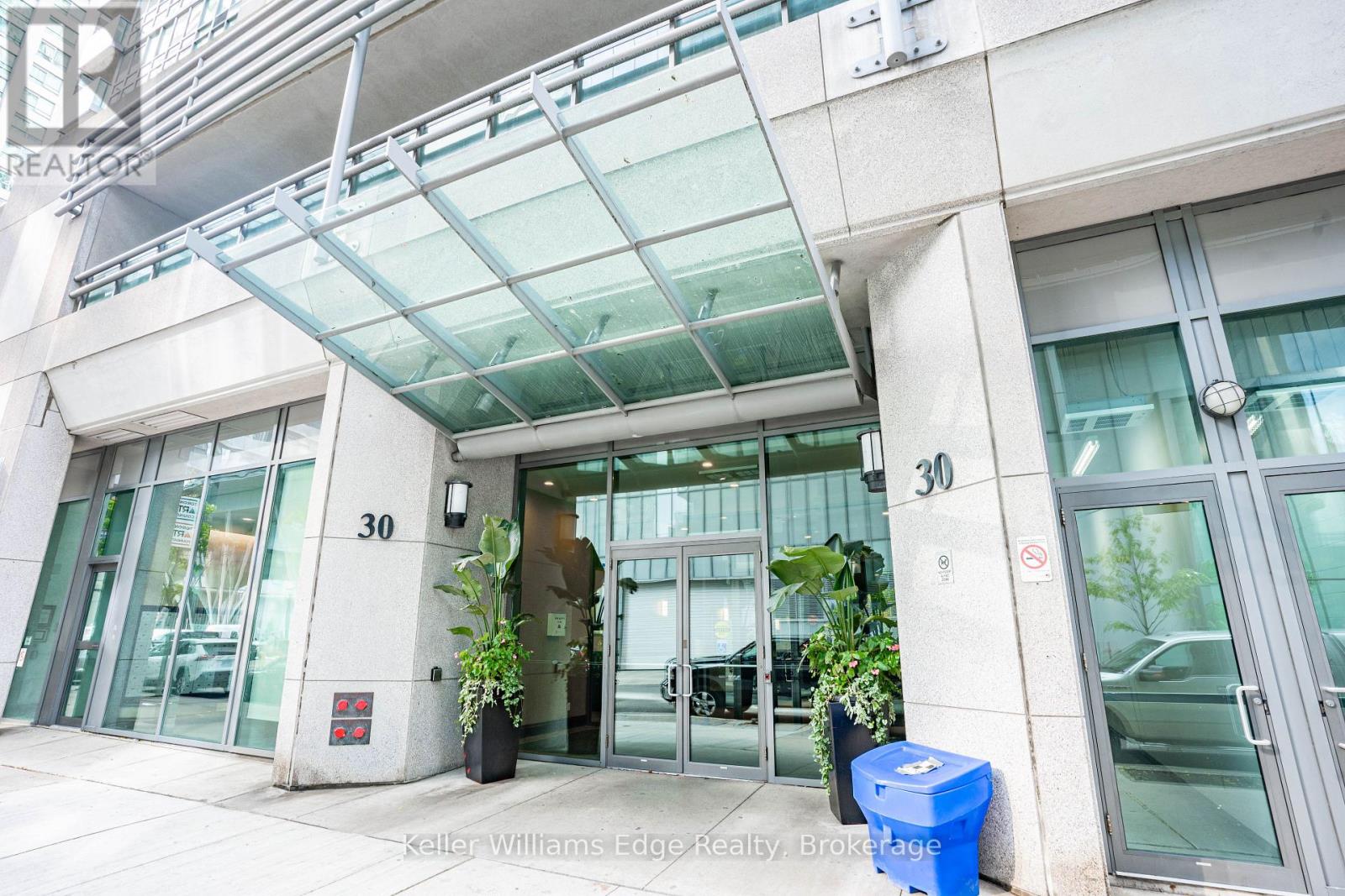 2001 - 30 Grand Trunk Crescent W, Toronto (Waterfront Communities), Ontario  M5J 3A4 - Photo 41 - C13669434