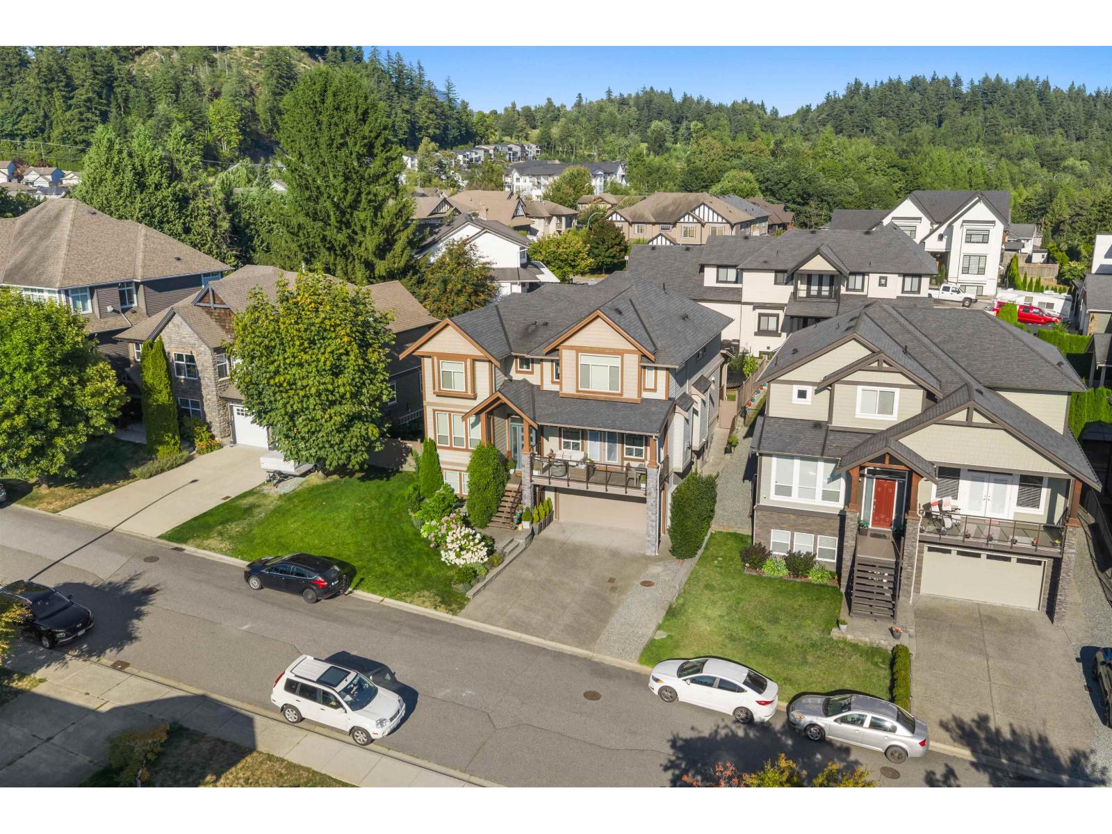 8144 Barnett Street, Mission, British Columbia  V2V 7C7 - Photo 2 - R3153737