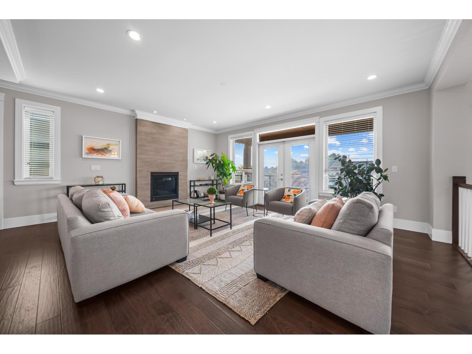 8144 Barnett Street, Mission, British Columbia  V2V 7C7 - Photo 4 - R3153737