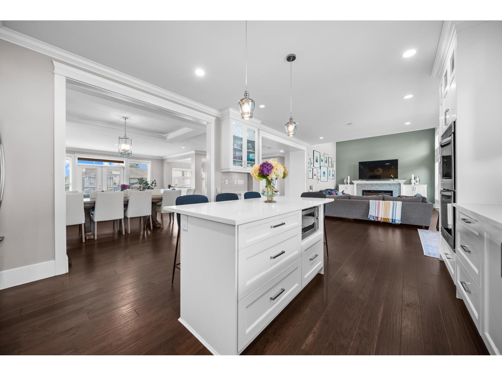 8144 Barnett Street, Mission, British Columbia  V2V 7C7 - Photo 18 - R3153737
