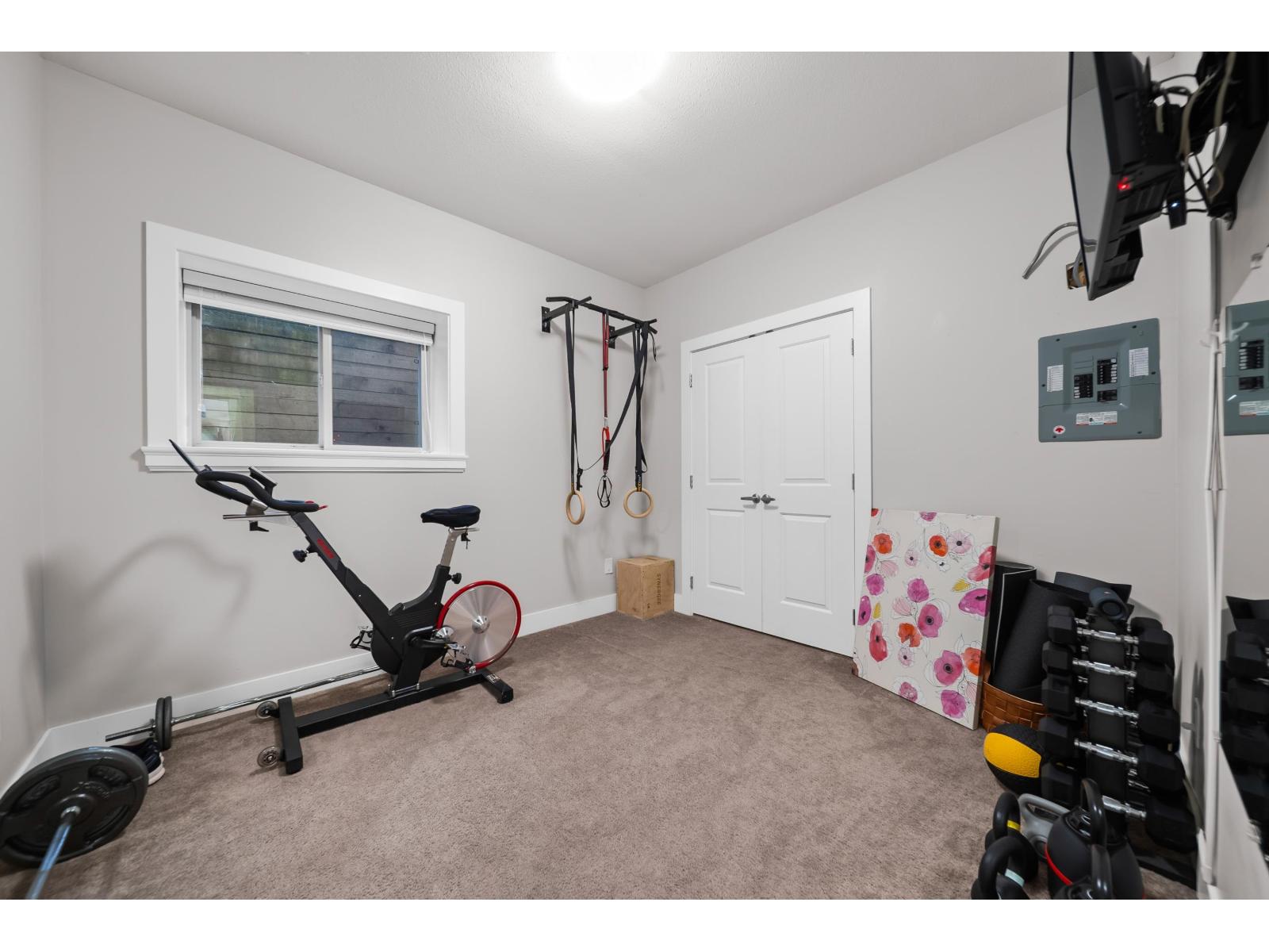8144 Barnett Street, Mission, British Columbia  V2V 7C7 - Photo 35 - R3153737