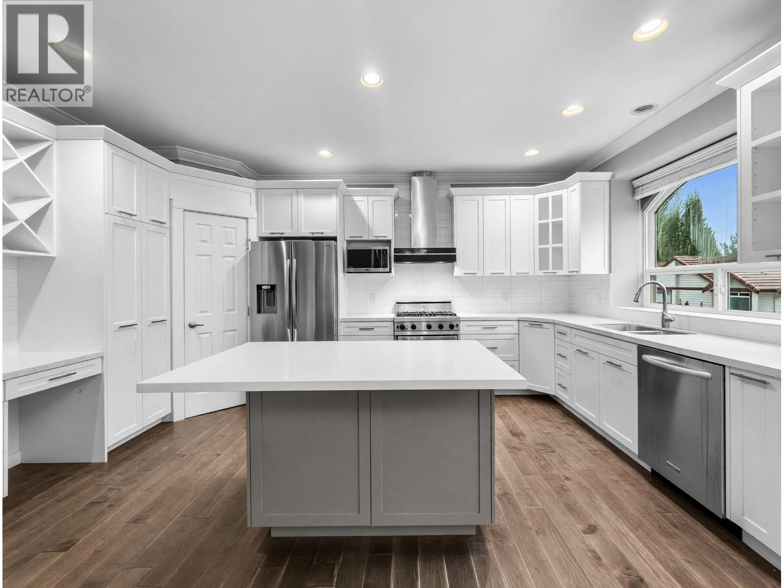 2502 Quartz Place, Coquitlam, British Columbia  V3E 3K9 - Photo 12 - R3122802