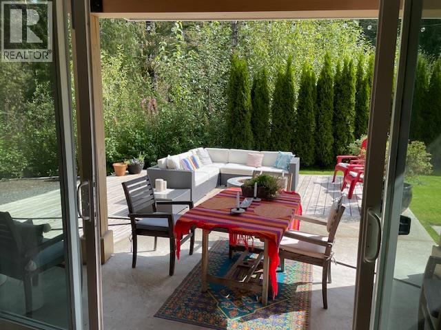 1087 Madeley Place, Whistler, British Columbia  V8E 0K6 - Photo 18 - R3102132