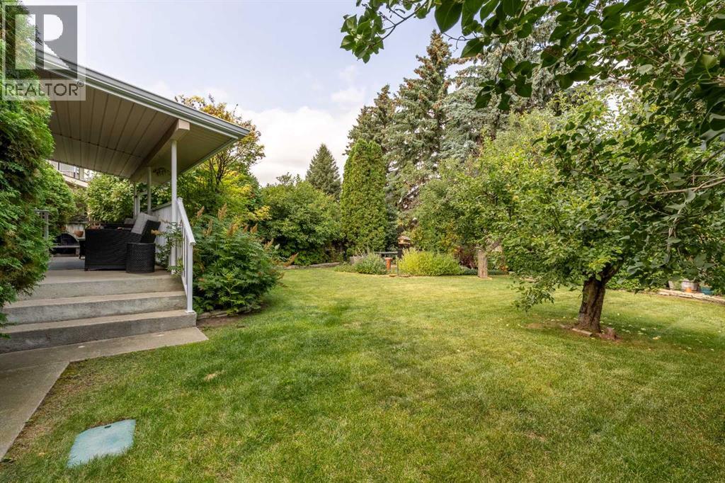 105 Kings Bay S, Lethbridge, Alberta T1K 5E9 - Photo 32 - A2335235