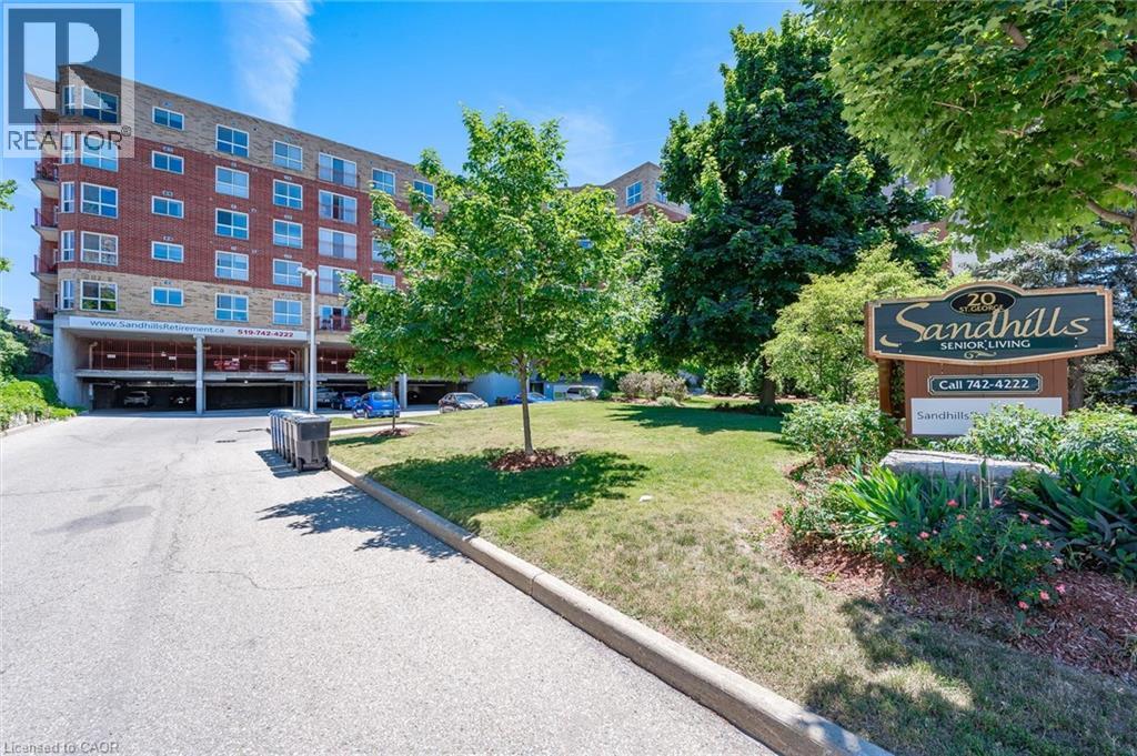 20 ST GEORGE Street Unit# 110, Kitchener, Ontario