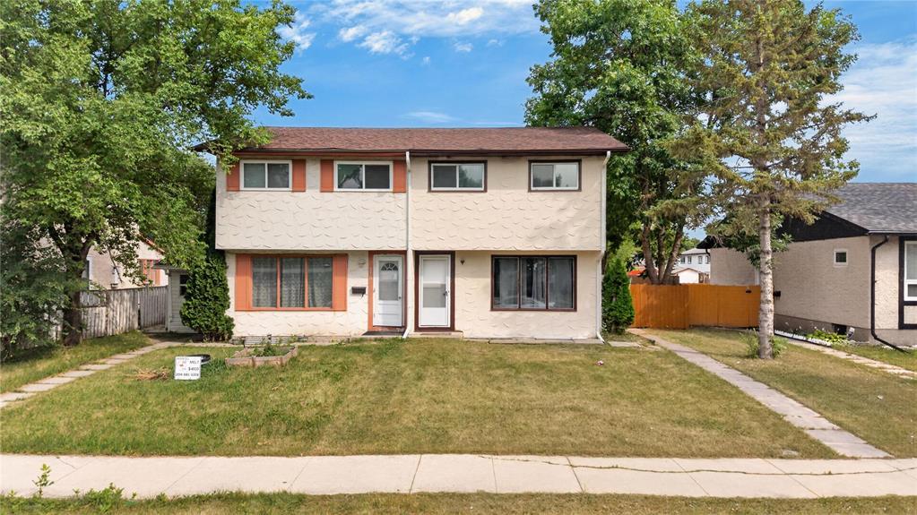708 Sheppard Street, Winnipeg, Manitoba  R2P 0E6 - Photo 0 - 202620301