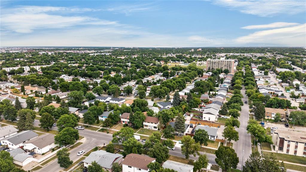 708 Sheppard Street, Winnipeg, Manitoba  R2P 0E6 - Photo 29 - 202620301
