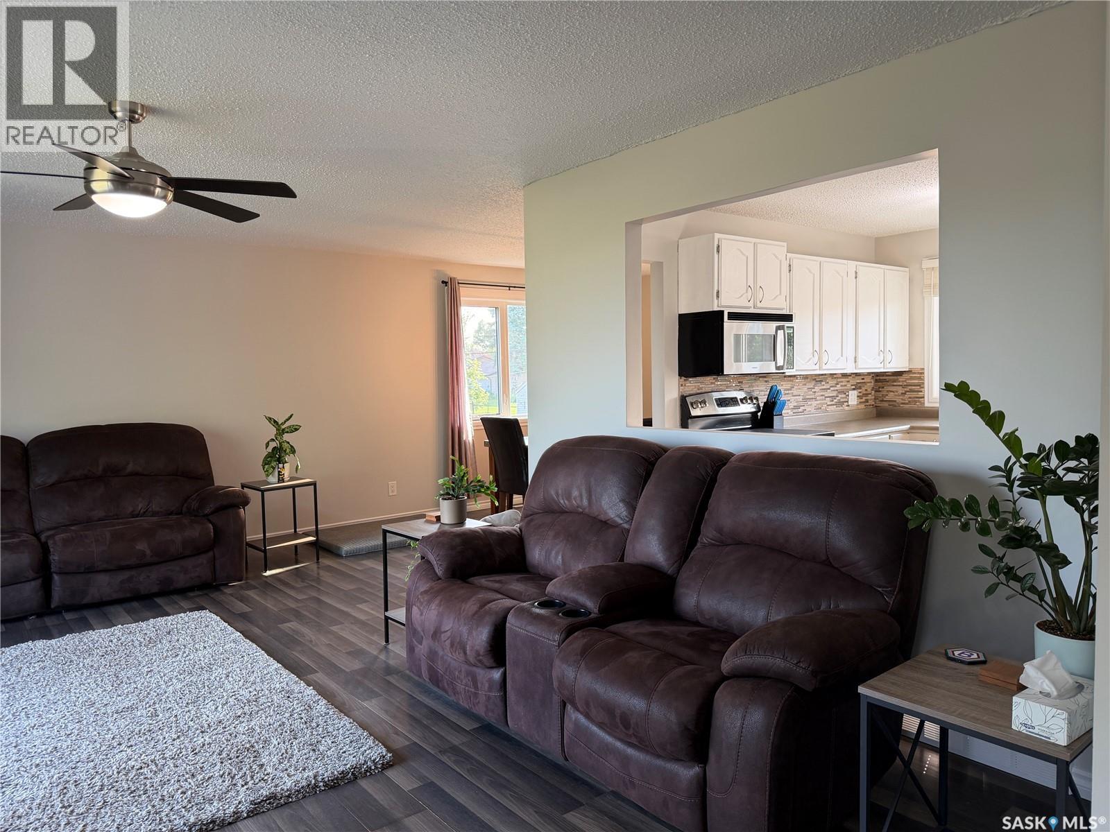 123 Railway Avenue, Lake Lenore, Saskatchewan  S0K 2J0 - Photo 5 - SK045208