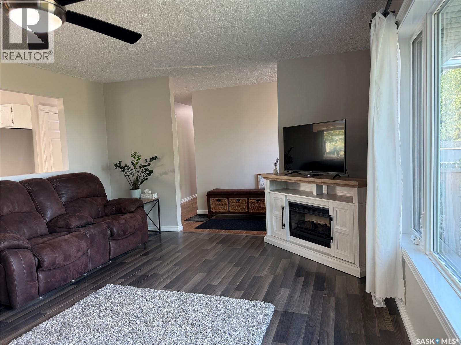 123 Railway Avenue, Lake Lenore, Saskatchewan  S0K 2J0 - Photo 10 - SK045208