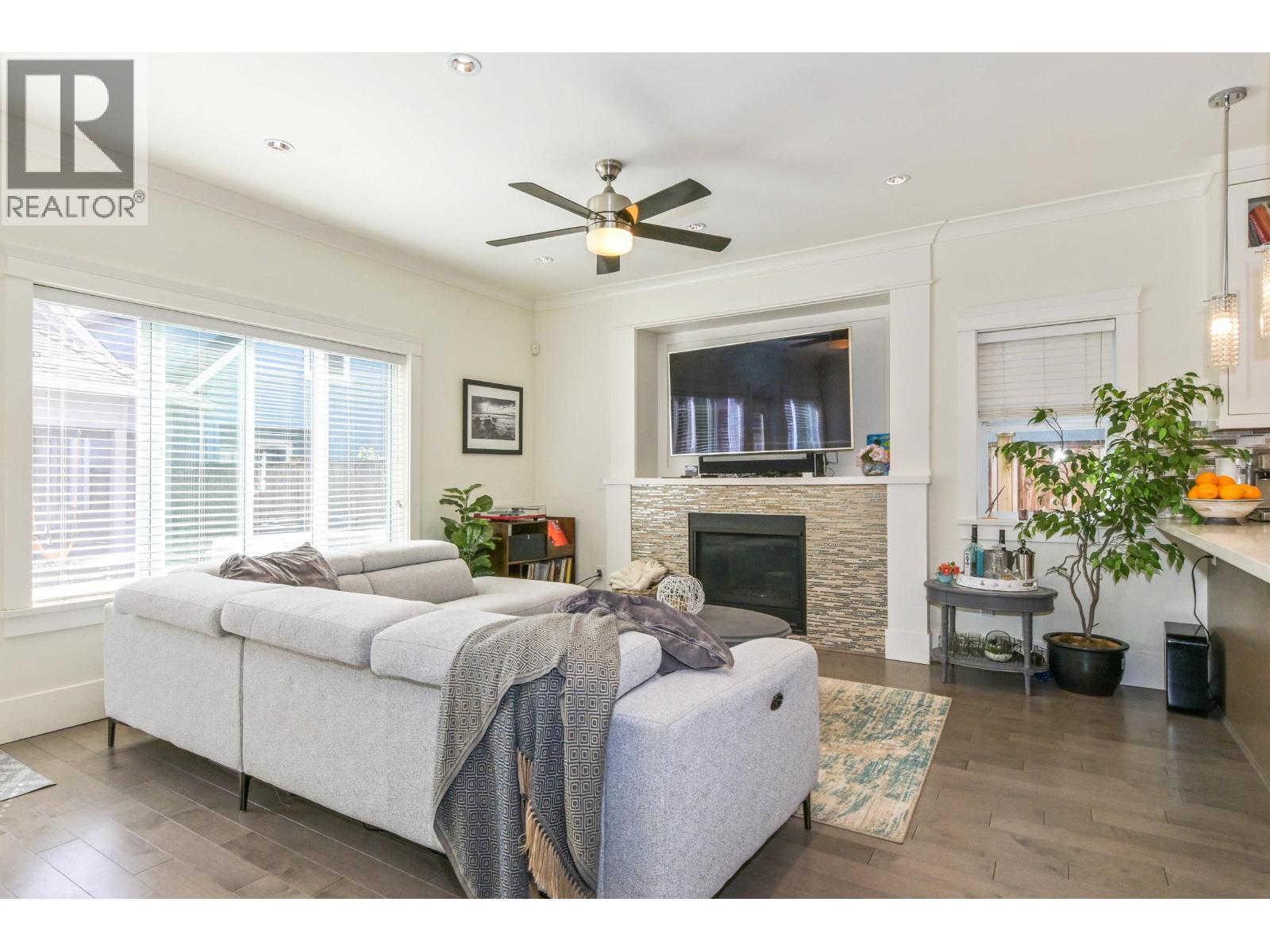 4748a 55b Street, Ladner, British Columbia  V4K 3B7 - Photo 3 - R3124908
