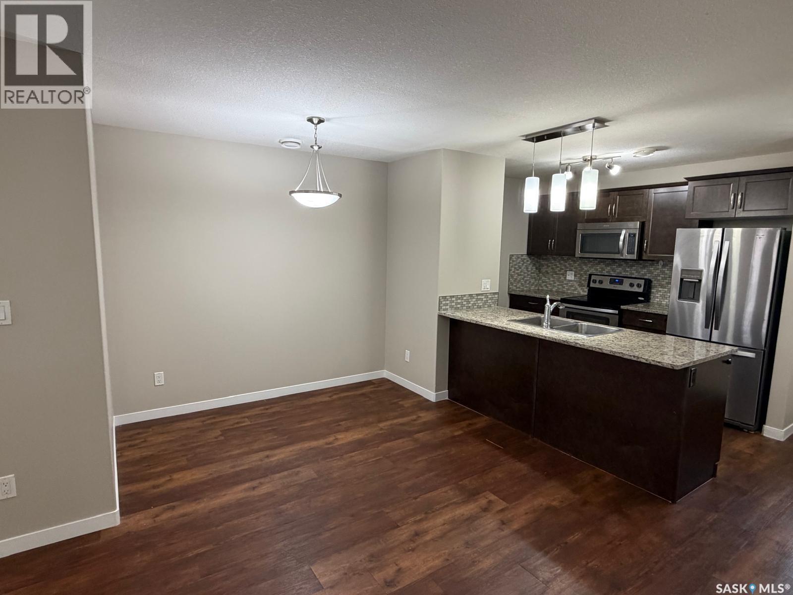 604 3440 Avonhurst Drive, Regina, Saskatchewan  S4R 2E1 - Photo 4 - SK045367