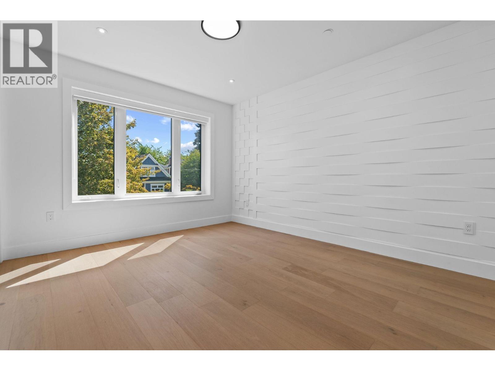 1 4463 Walden Street, Vancouver, British Columbia  V5V 3S4 - Photo 15 - R3155373