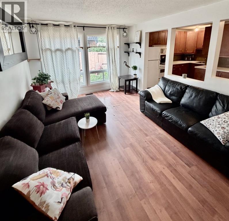 11, 11240 6 Street SW, Calgary, Alberta  T2W 1V9 - Photo 5 - A2331614