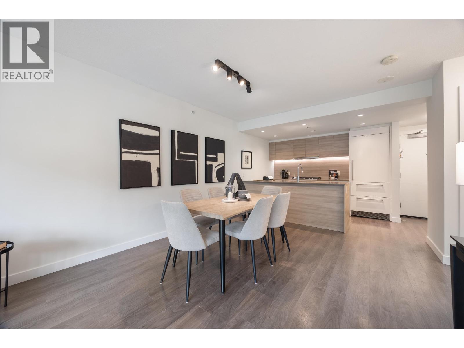 Th2 988 Quayside Drive, New Westminster, British Columbia  V3M 0L5 - Photo 5 - R3153429