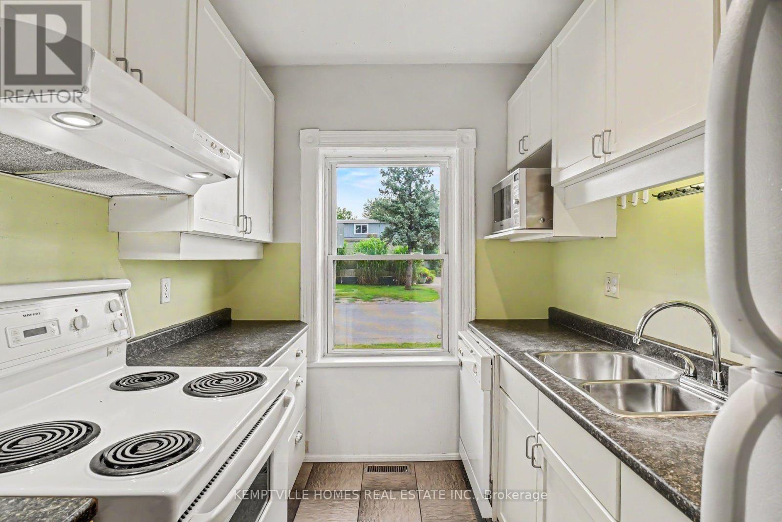 616 Rideau Street, North Grenville, Ontario  K0G 1J0 - Photo 13 - X13669490