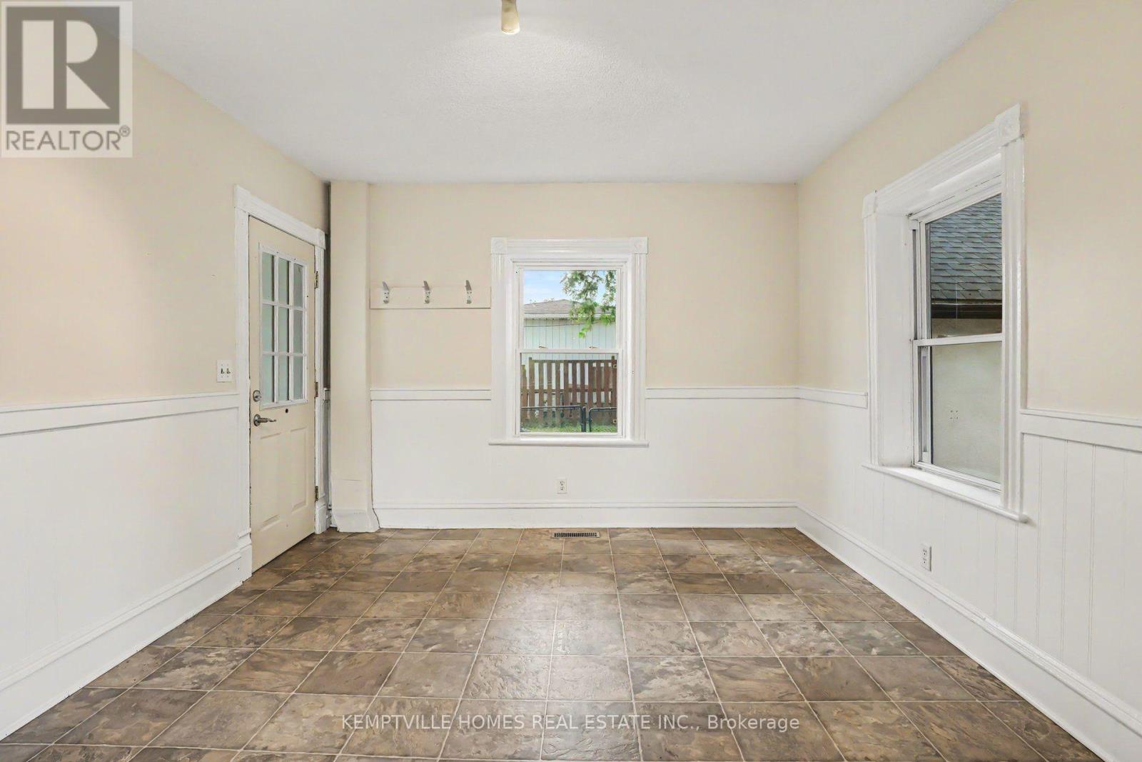 616 Rideau Street, North Grenville, Ontario  K0G 1J0 - Photo 12 - X13669506