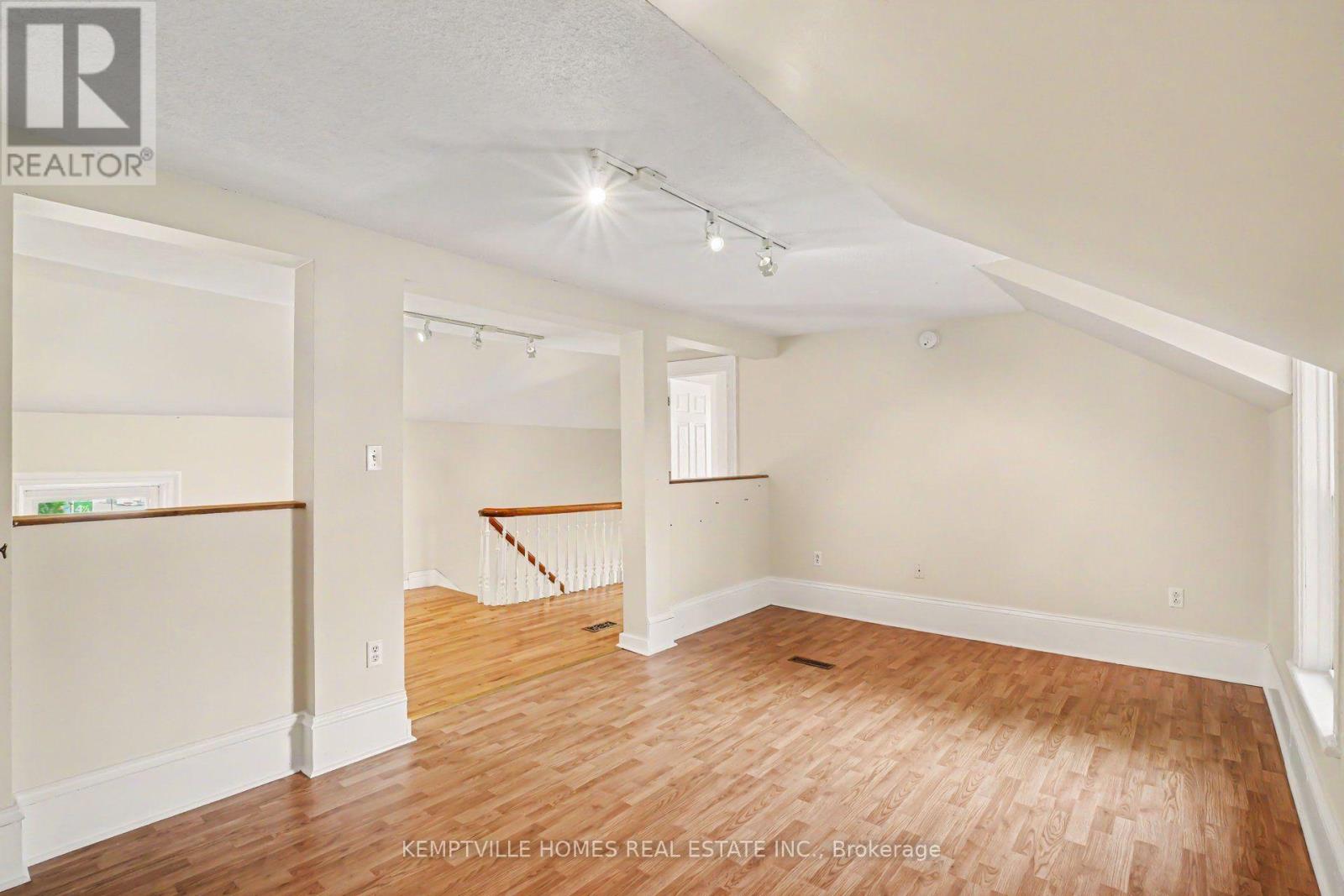 616 Rideau Street, North Grenville, Ontario  K0G 1J0 - Photo 18 - X13669506