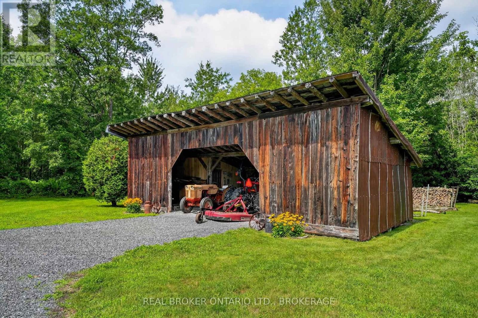 18523 Kenyon Conc Rd 1 Road, North Glengarry, Ontario  K0C 1B0 - Photo 34 - X13669498