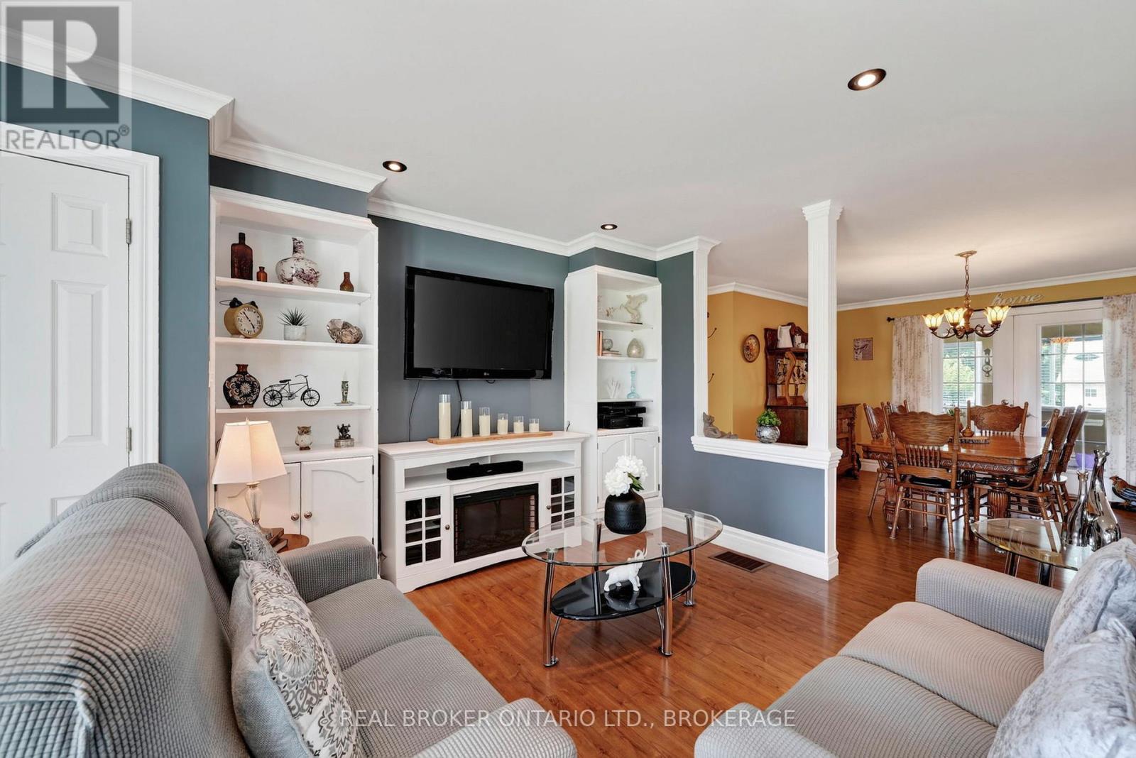 18523 Kenyon Conc Rd 1 Road, North Glengarry, Ontario  K0C 1B0 - Photo 4 - X13669498