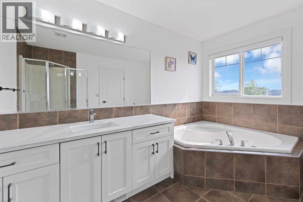 1125 Channelside Drive SW, Airdrie, Alberta  T4B 3J4 - Photo 29 - A2336620