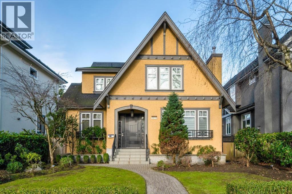 2979 W 31st Avenue, Vancouver, British Columbia  V6L 2A5 - Photo 1 - R3154303