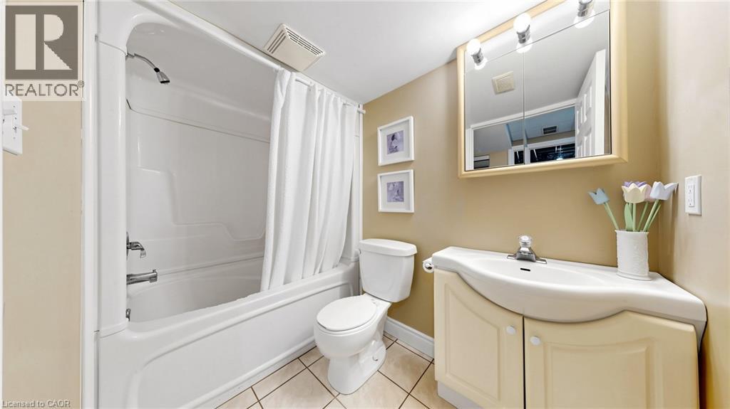 18 Spencer Crescent, Guelph, Ontario  N1L 1M2 - Photo 44 - 40855517
