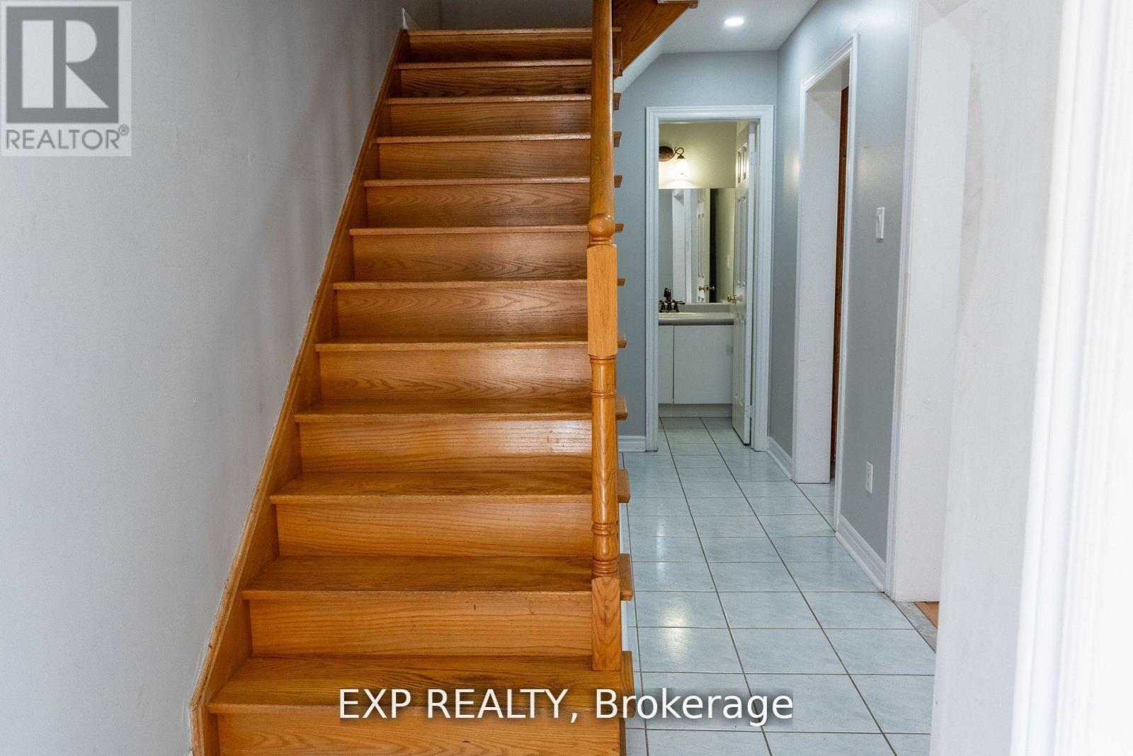 65 Quail Feather Crescent, Brampton, Ontario  L6R 1S1 - Photo 5 - W13642126