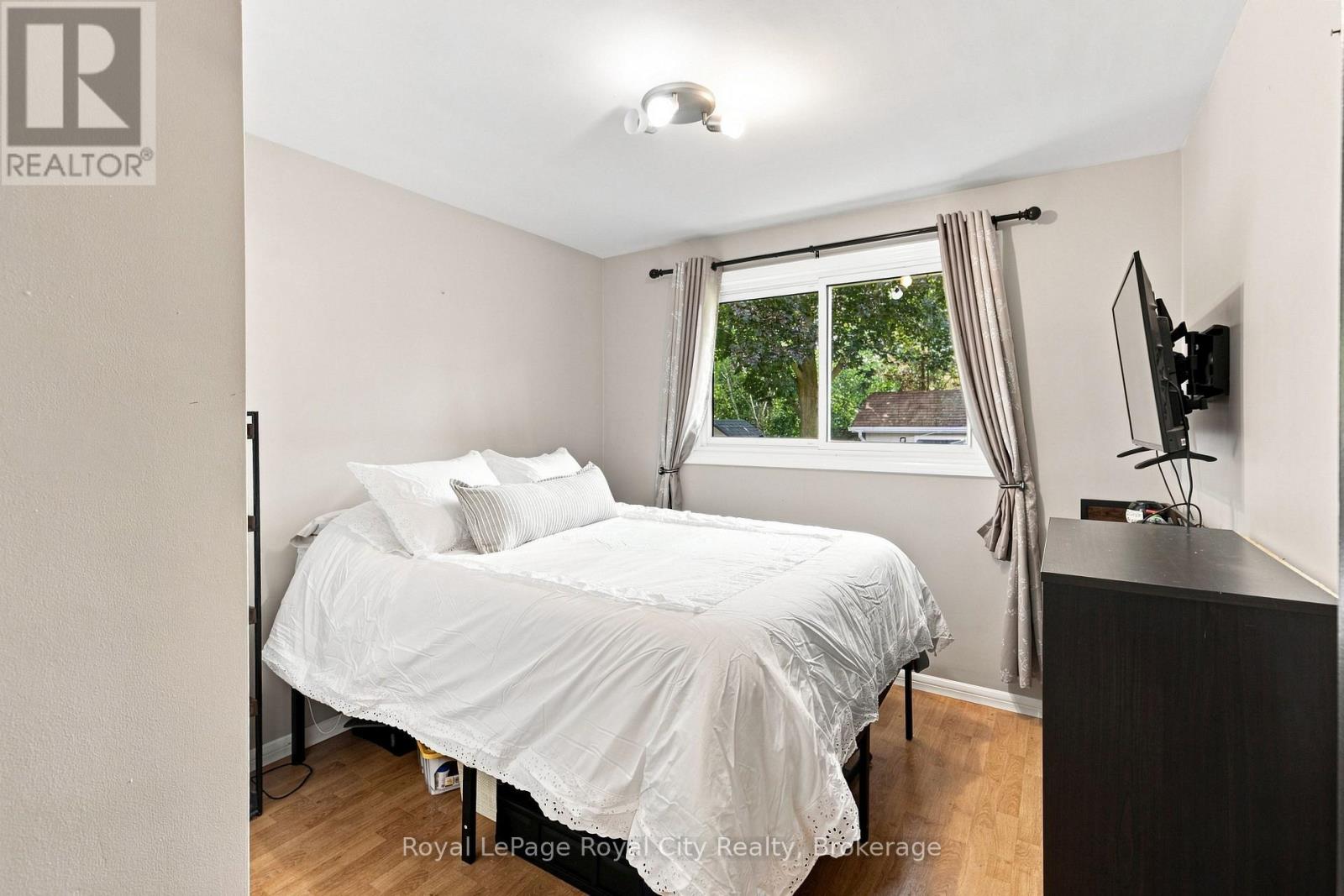 27 Carey Crescent, Guelph, Ontario  N1H 7J9 - Photo 17 - X13669530