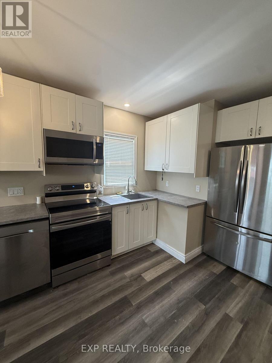 33 CONCORD AVENUE, St. Catharines, Ontario