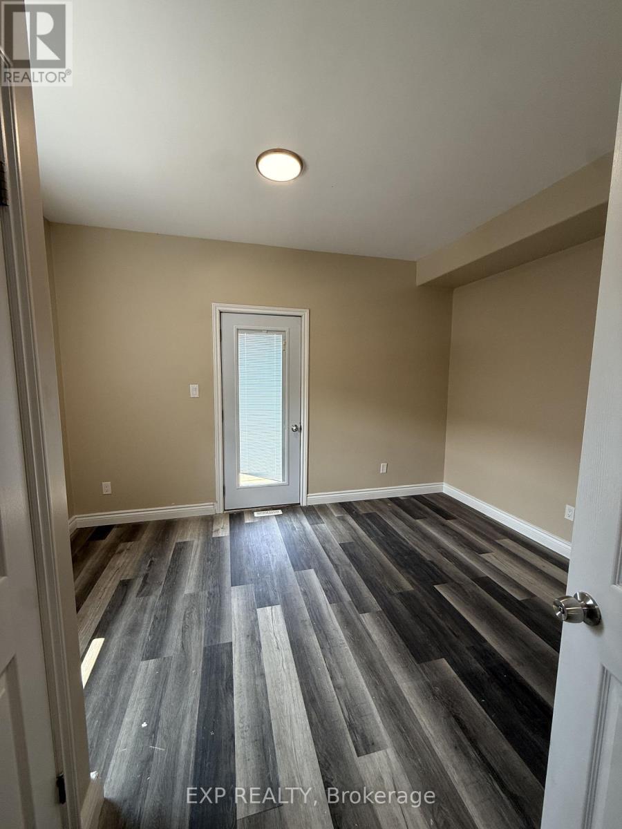 33 Concord Avenue, St. Catharines, Ontario  L2M 5N5 - Photo 8 - X13603498