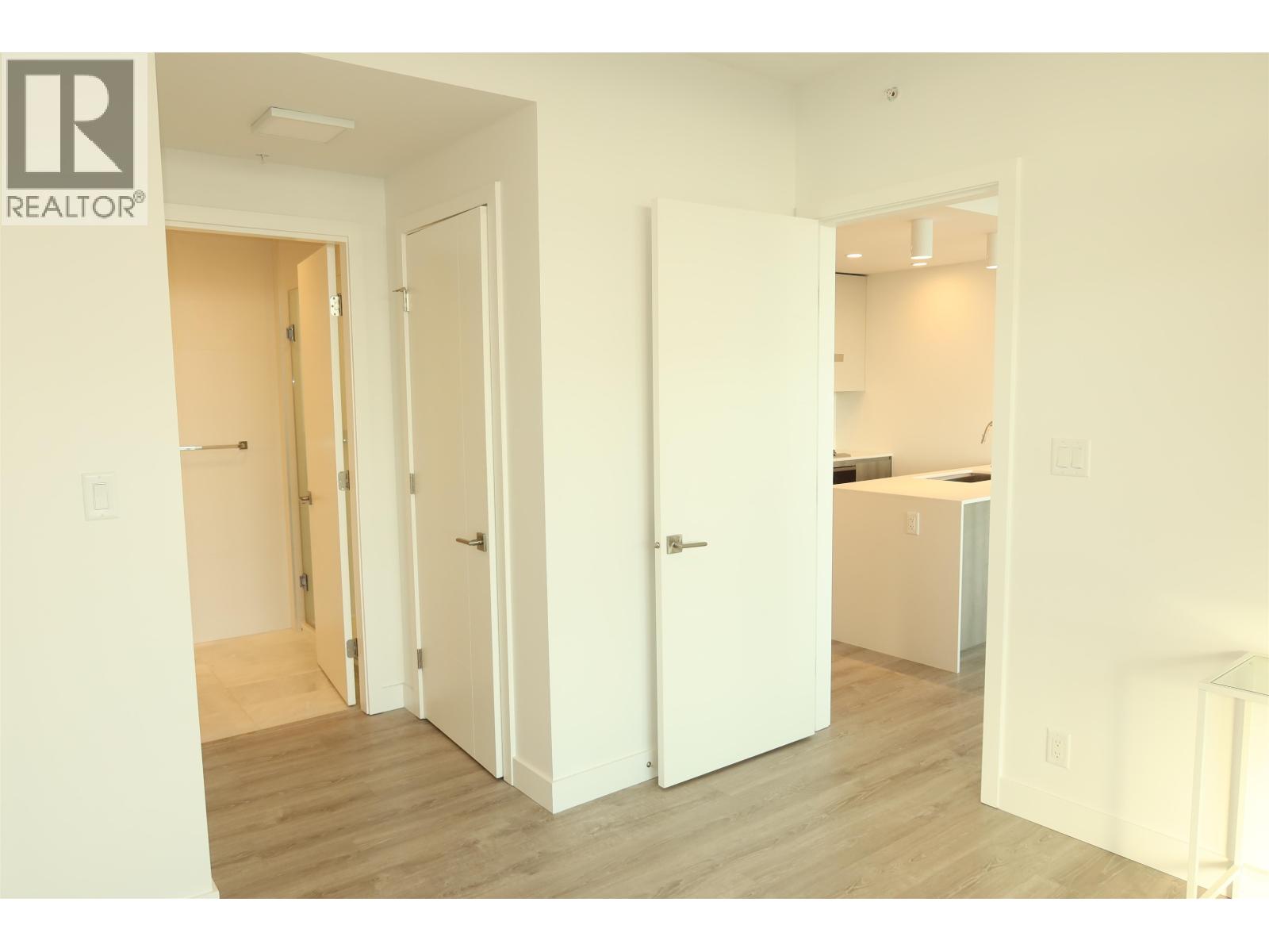 1804 6511 Sussex Avenue, Burnaby, British Columbia  V5H 0K5 - Photo 4 - R3155178