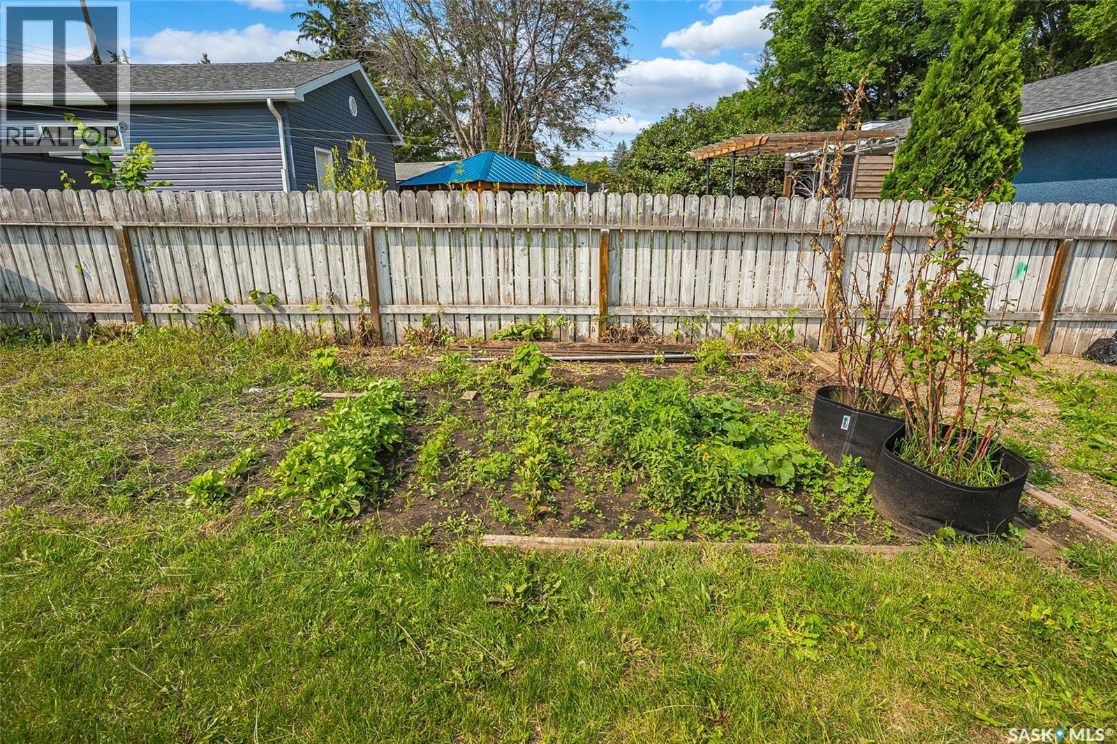 421 Y Avenue S, Saskatoon, Saskatchewan  S7M 3J8 - Photo 34 - SK045177
