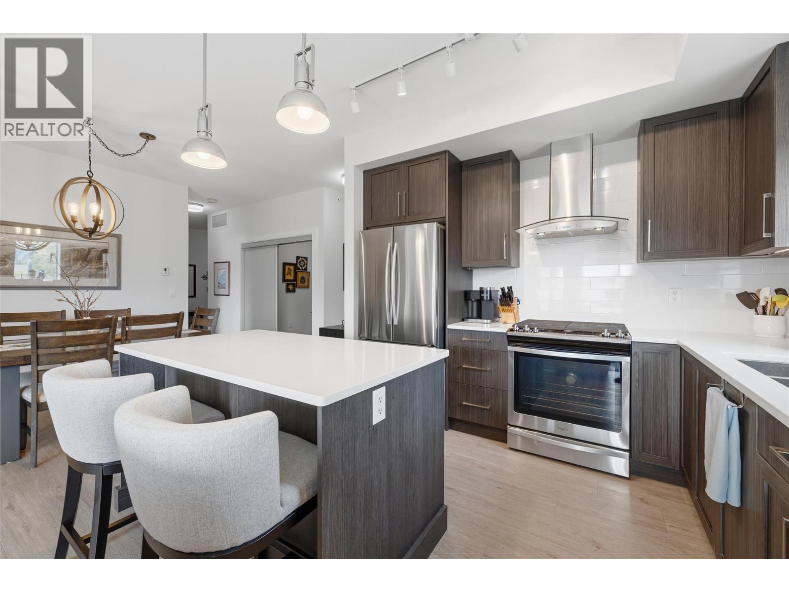 4380 Lakeshore Road Unit# PH21, Kelowna, British Columbia
