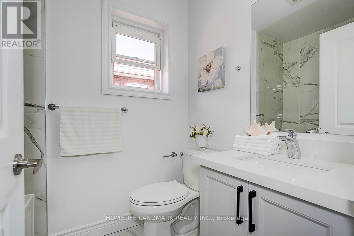 609 Mortimer Avenue, Toronto, Ontario  M4C 2J6 - Photo 24 - E13669590