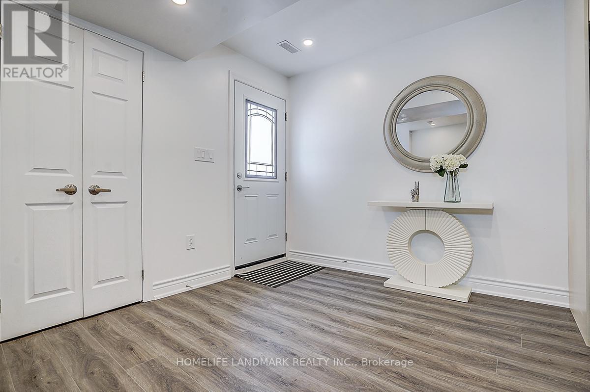 609 Mortimer Avenue, Toronto, Ontario  M4C 2J6 - Photo 33 - E13669590