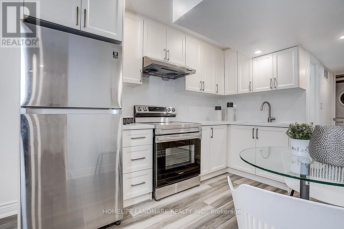 609 Mortimer Avenue, Toronto, Ontario  M4C 2J6 - Photo 36 - E13669590